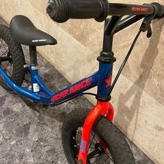 トレーニングにぴったり! ブレーキ付きの子ども用ペダルなし自転車「KICKER AVANCE」の画像