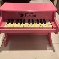 おもちゃのピアノの画像