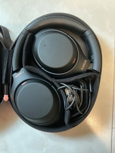 SONY WH−1000XM4ノイズキャンセリングヘッドホン