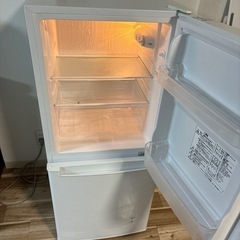冷蔵庫（2019年製、綺麗目）の画像