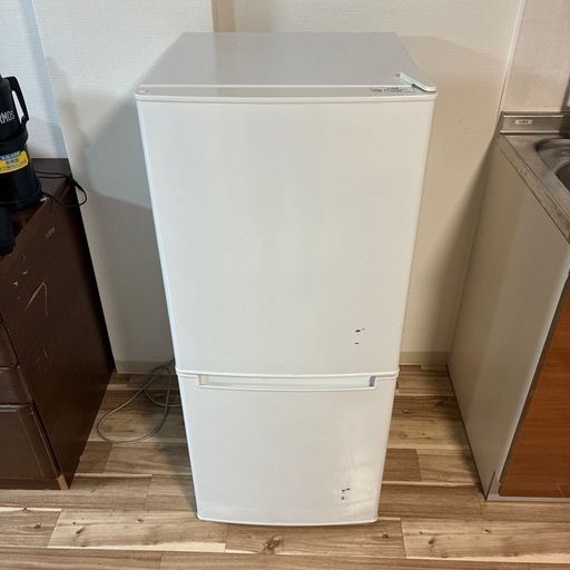 明日引取りに来てくれる方 三菱冷蔵庫330ℓ3ドア 2022年製