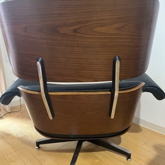 イームズ リプロダクト ラウンジチェア アームチェア オットマン付きの画像