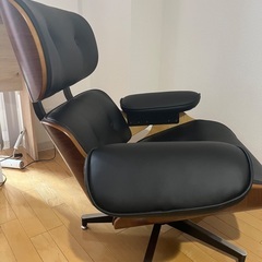 イームズ リプロダクト ラウンジチェア アームチェア オットマン付きの画像