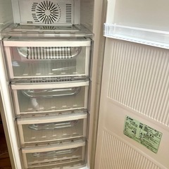 【美品】MITSUBISHI MF-U12B-S ノンフロン冷凍庫 121Lの画像