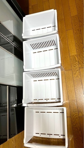 【美品】MITSUBISHI MF-U12B-S ノンフロン冷凍庫 121L
