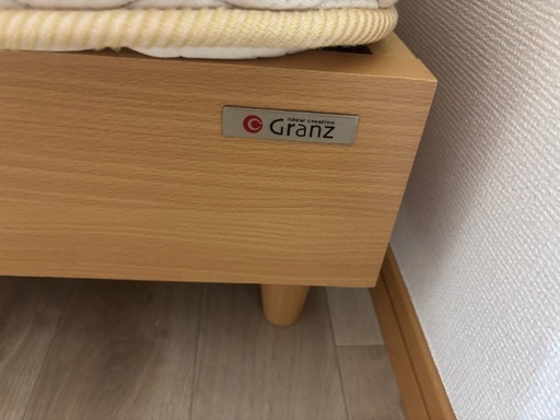 グランツ　Grants シングル　ベッド フレーム