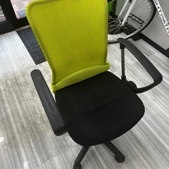 オフィス机&オフィスチェアーセット
の画像