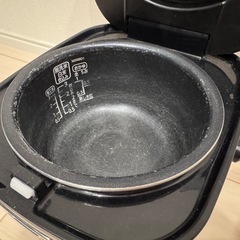 アイリスオーヤマ　炊飯器　RC-MB30-Bの画像