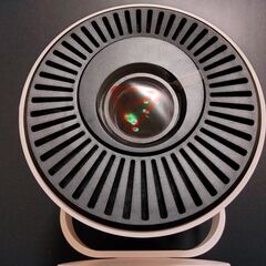 新品未使用  Tecaki 2025年 超小型 プロジエクター 家庭用【Android TV内蔵・自動台形補正・電動フォーカス】 270°回転 天井投影 1080P 18000LM 4K対応 静音 200インチ大画面 50％ズーム ホームシアター プロジェクター 短焦点 Wi-Fi6 Bluetooth5.3 軽量 スピーカー内蔵 スマホ/PC/DVD/PS機/SWITCHなど対応 M13 日本語説明書の画像