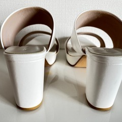 エスペランサ◾️脚長美脚 定番ミュールサンダル ホワイトM 23cm-23.5cmの画像