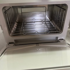【超美品】エステサロン　タオルウォーマー KRS-080W (前開き) 8L 高さ25×幅33×奥行27cm ホワイトの画像