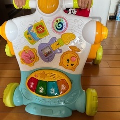 ベビーウォーカー 手押し車の画像