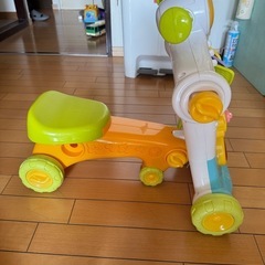 ベビーウォーカー 手押し車の画像