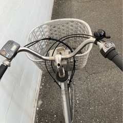 1673業界最長12ヶ月保証付！送料無料エリア多数！安全整備済み！電動自転車の画像