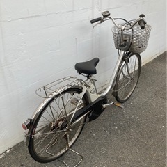 1673業界最長12ヶ月保証付！送料無料エリア多数！安全整備済み！電動自転車の画像