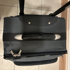 キャリーケースの画像