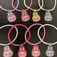 111🐰LABUBUラブブ。ヘアゴム横1列6コで¥400の画像