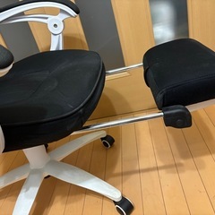DEVAISE オフィスチェア オットマン付き ORABGY601WHの画像
