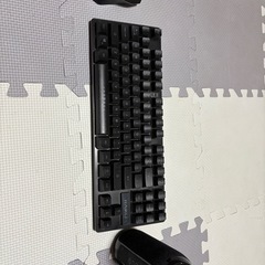 ゲーミングキーボード
の画像