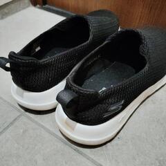 SKECHERS スケッチャーズ　28.5の画像