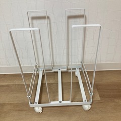 ダンボールストッカー
の画像