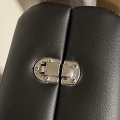 施術ベットの画像