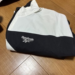 レディース服　リーボック&コンバースの画像