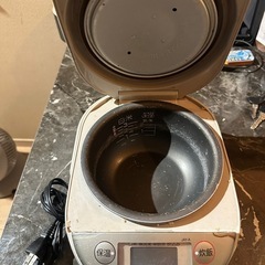 タイガー炊飯器3号炊き08年製の画像