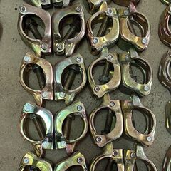 単管パイプ用　自在型クランプ　38個　の画像
