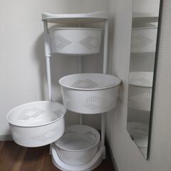 収納ラックの画像