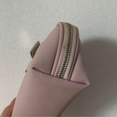 ポーチ リボン ピンクの画像