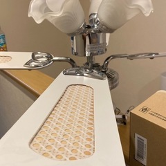 【高級☆美品☆限定値下げ❗️】シーリングライト　ファン付き 木製、金属製、ガラス陶器の画像