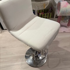 ダイニングチェア　2個の画像