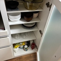 高グレード　ホワイト食器棚　キャビネット　の画像