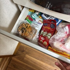 高グレード　ホワイト食器棚　キャビネット　の画像