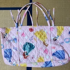 ディズニープリンセス お昼寝布団バッグの画像