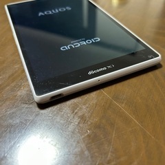 SHARPのAQUOS PAD SH-06Fの画像