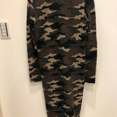 迷彩柄 ロングニットワンピース 約90cm ZARA 美品の画像