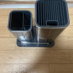 ステンレス製包丁・まな板スタンド キッチンツールスタンドの画像