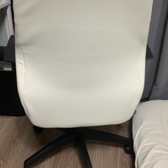 デスクチェアの画像
