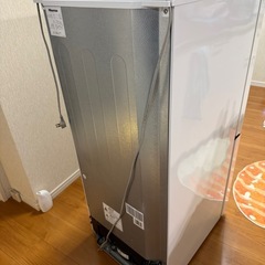 中古 冷蔵庫 一人暮らしHisense  130Lの画像