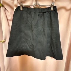 4L キルティング スカート ワンシーズンのみ着用 美品の画像