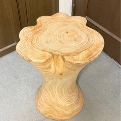 サイドテーブル、フラワースタンド、花瓶台の画像