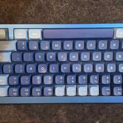 Nuphy Halo75 V2 Raspberry軸　キーキャップ付きの画像