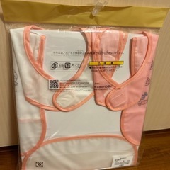 【新品未開封】アンパンマン食事用エプロン　定価1100円の画像