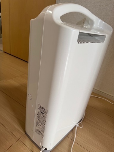 【元値2万8000円】corona除湿機 乾燥機