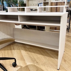 美品　机、デスクワークの画像