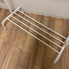 【8/31引き取り限定】IKEA RIGGA リッガ ハンガーラック ホワイトの画像