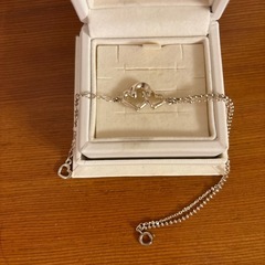 4℃ ブレスレット　シルバー　ハートの画像