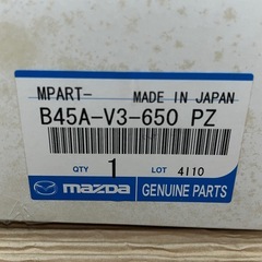 未使用品 MAZDAマツダ BM系 アクセラ純正 ドアミラーカバー ドアミラーガーニッシュ 左右 B45A-V3-650 スノーフレイクホワイトパールマイカの画像
